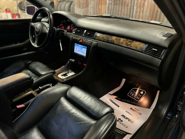 audi-rs6-bensin-2004-big-35