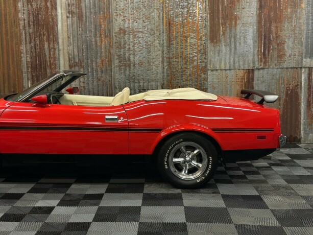 ford-mustang-bensin-1973-big-20