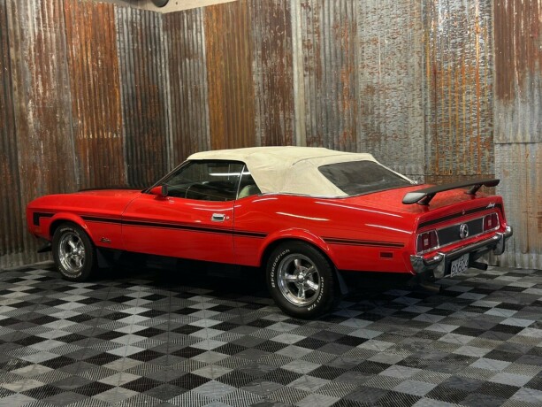 ford-mustang-bensin-1973-big-57