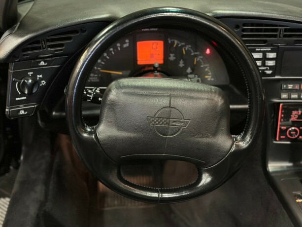 chevrolet-corvette-bensin-1994-big-27