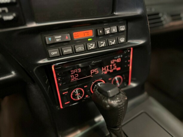 chevrolet-corvette-bensin-1994-big-31