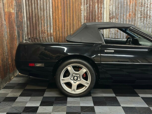 chevrolet-corvette-bensin-1994-big-3