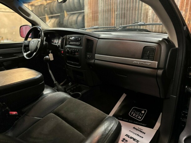 dodge-ram-srt-10-bensin-2004-big-39