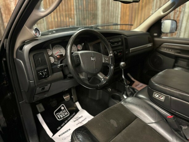 dodge-ram-srt-10-bensin-2004-big-26
