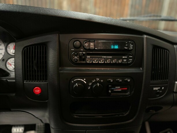 dodge-ram-srt-10-bensin-2004-big-33
