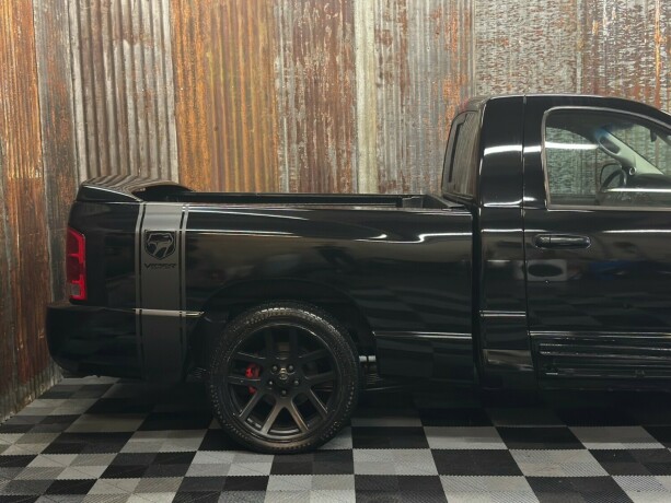 dodge-ram-srt-10-bensin-2004-big-4