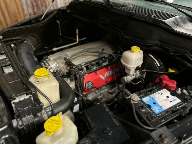 dodge-ram-srt-10-bensin-2004-big-44