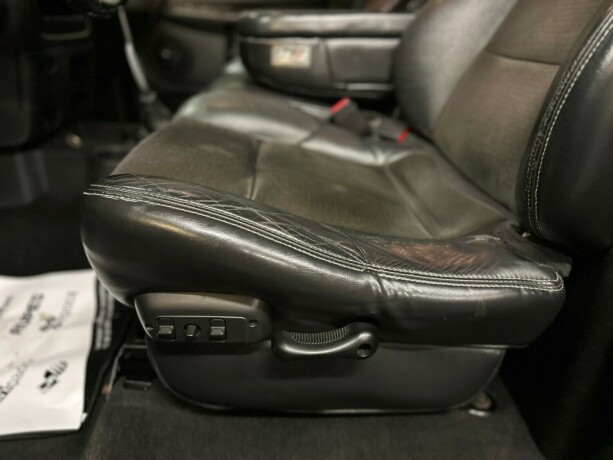 dodge-ram-srt-10-bensin-2004-big-25