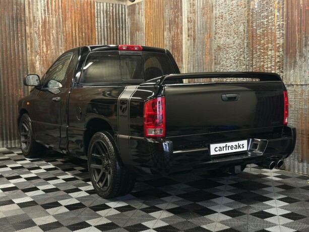 dodge-ram-srt-10-bensin-2004-big-12