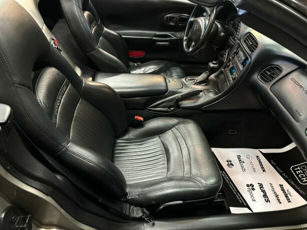 chevrolet-corvette-bensin-1998-big-31