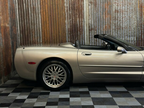 chevrolet-corvette-bensin-1998-big-4