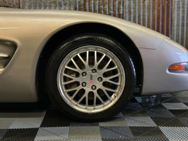 chevrolet-corvette-bensin-1998-big-6