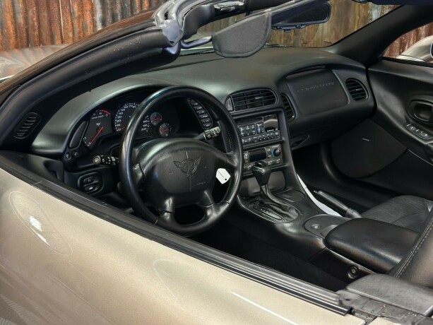 chevrolet-corvette-bensin-1998-big-19
