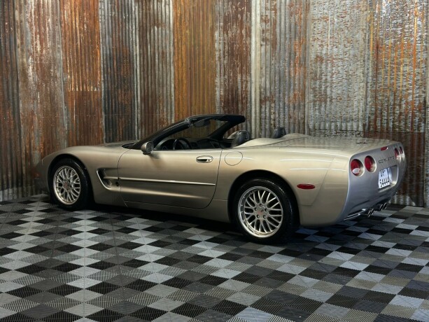 chevrolet-corvette-bensin-1998-big-11