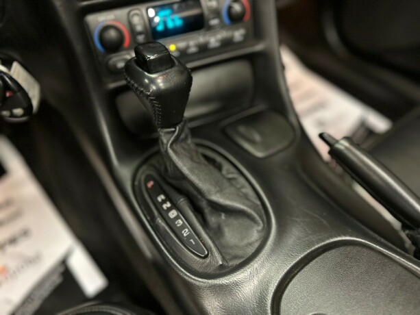 chevrolet-corvette-bensin-1998-big-27