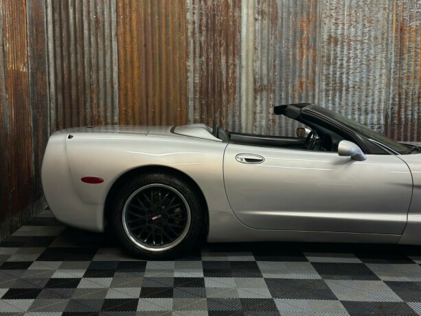 chevrolet-corvette-bensin-1998-big-4