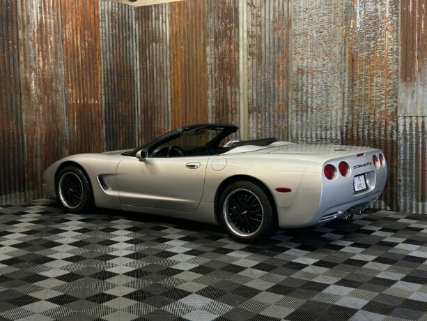 chevrolet-corvette-bensin-1998-big-11