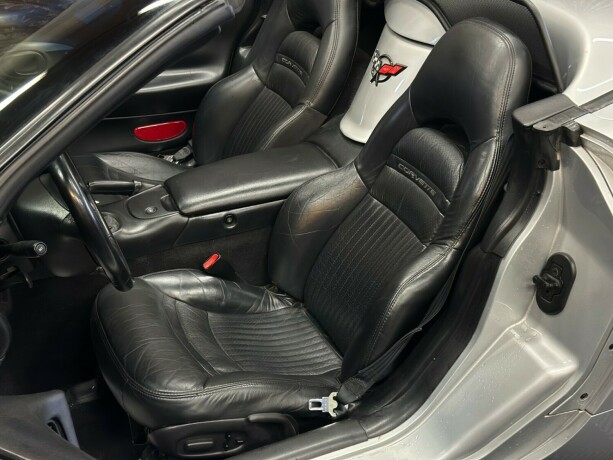 chevrolet-corvette-bensin-1998-big-19