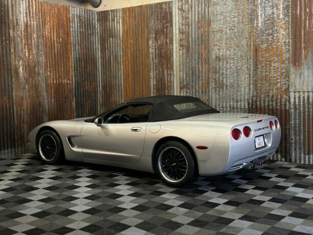 chevrolet-corvette-bensin-1998-big-40