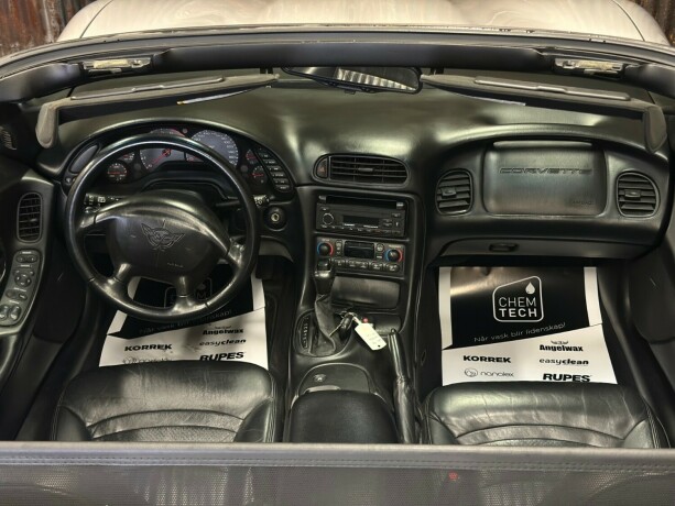 chevrolet-corvette-bensin-1998-big-17