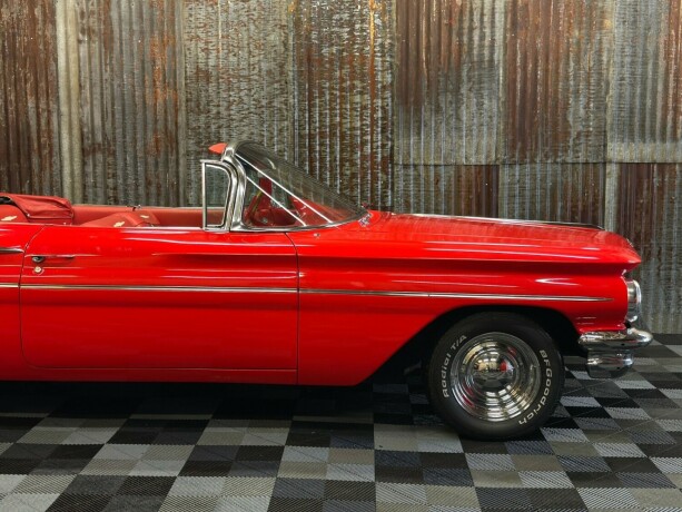 pontiac-andre-bensin-1960-big-9