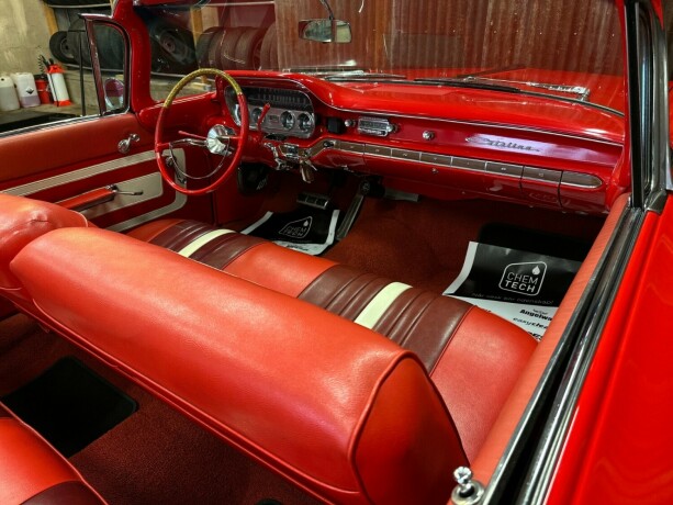pontiac-andre-bensin-1960-big-36