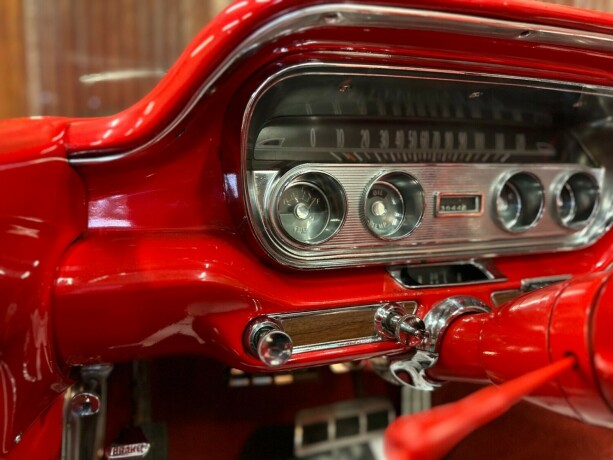 pontiac-andre-bensin-1960-big-33