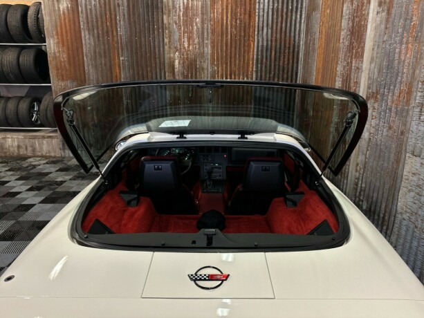 chevrolet-corvette-bensin-1984-big-39