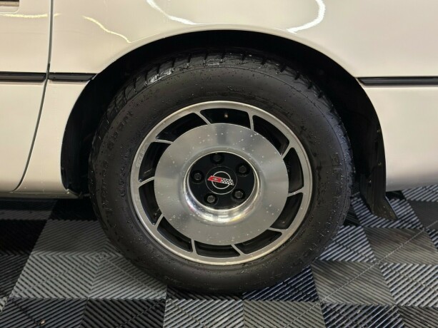 chevrolet-corvette-bensin-1984-big-18