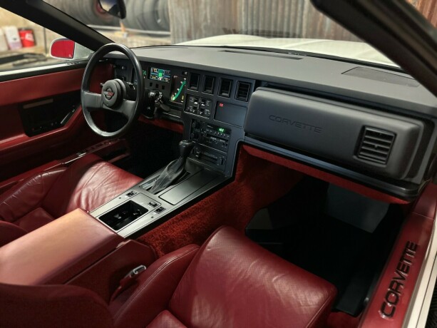 chevrolet-corvette-bensin-1984-big-33