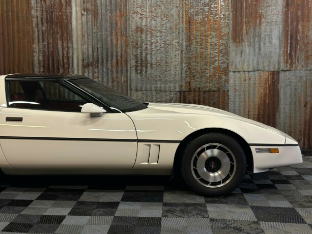chevrolet-corvette-bensin-1984-big-3