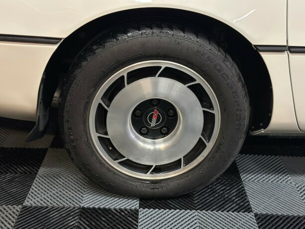 chevrolet-corvette-bensin-1984-big-5