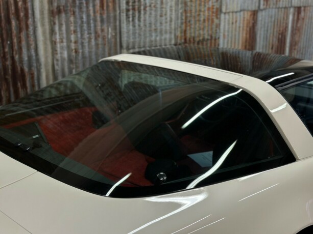 chevrolet-corvette-bensin-1984-big-11