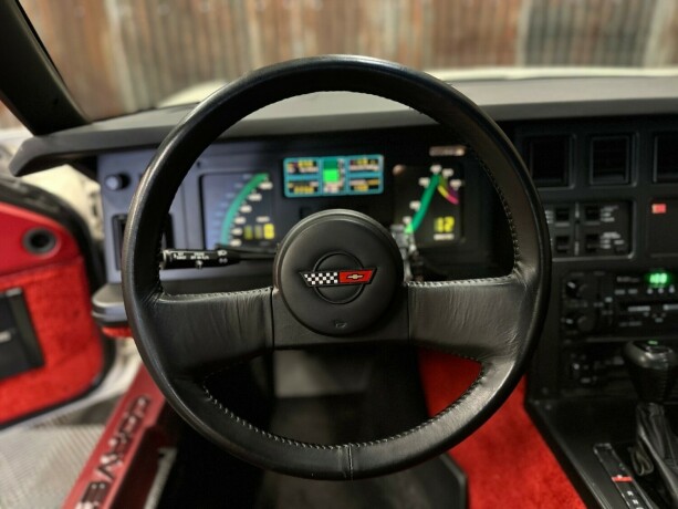 chevrolet-corvette-bensin-1984-big-26