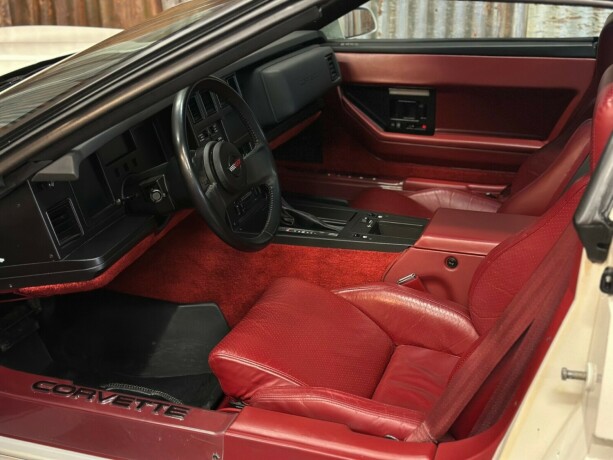 chevrolet-corvette-bensin-1984-big-22