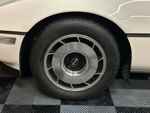 chevrolet-corvette-bensin-1984-big-17
