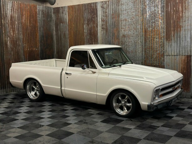 chevrolet-c-10-bensin-1968-big-2