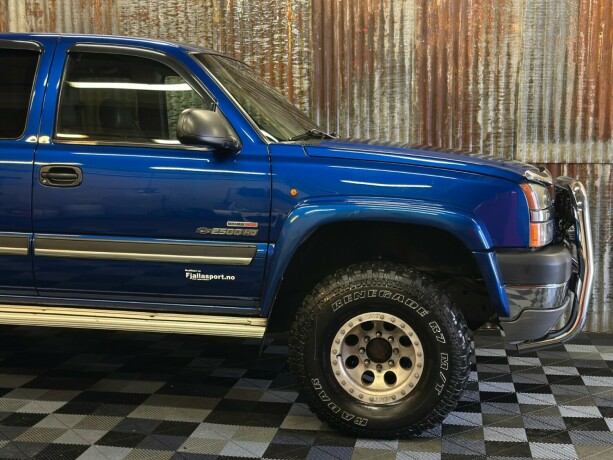 chevrolet-silverado-diesel-2003-big-3