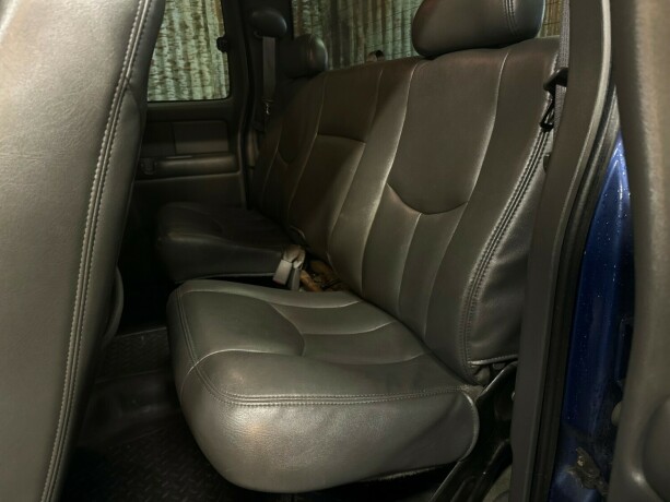 chevrolet-silverado-diesel-2003-big-52