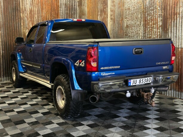chevrolet-silverado-diesel-2003-big-16