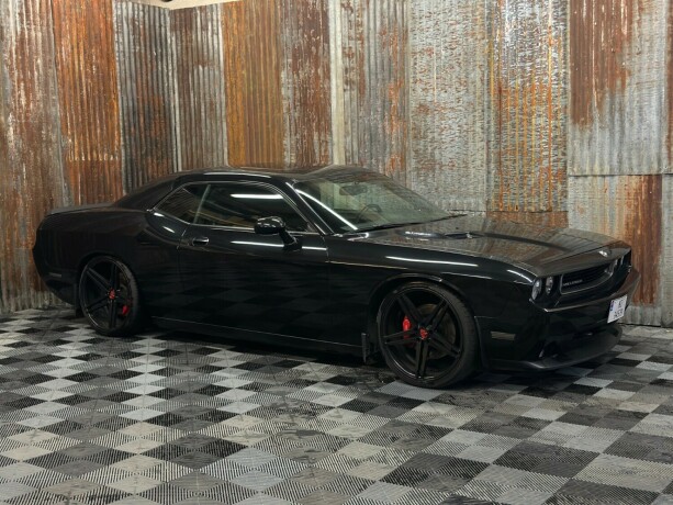 dodge-challenger-bensin-2008-big-2