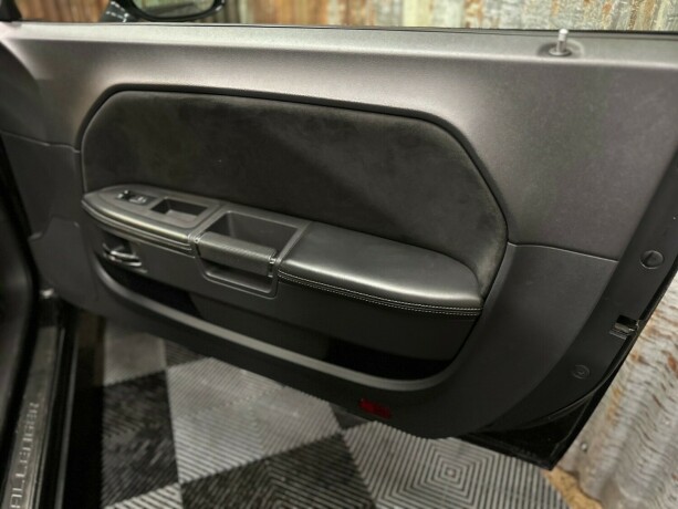 dodge-challenger-bensin-2008-big-39
