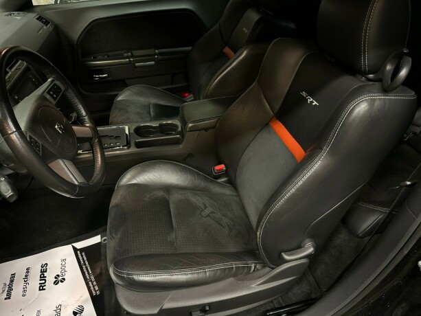 dodge-challenger-bensin-2008-big-21