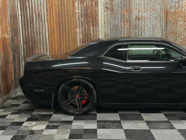 dodge-challenger-bensin-2008-big-4