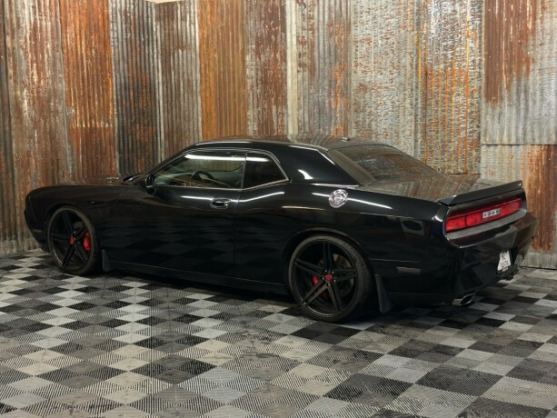 dodge-challenger-bensin-2008-big-11