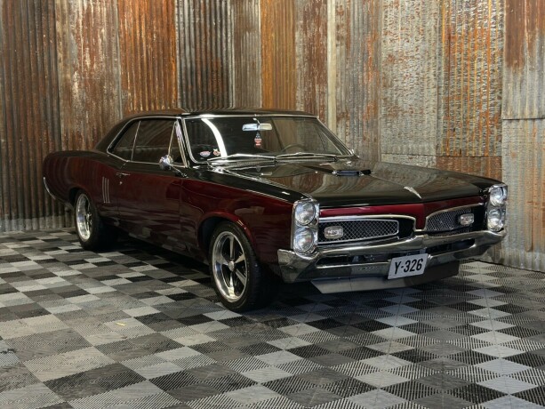 pontiac-andre-bensin-1967-big-0