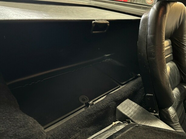 chevrolet-corvette-bensin-1980-big-39