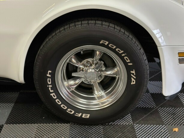 chevrolet-corvette-bensin-1980-big-6
