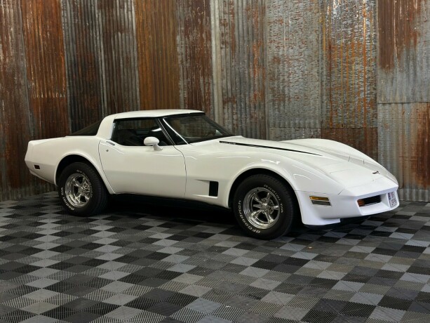 chevrolet-corvette-bensin-1980-big-2