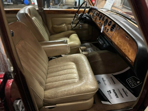 rolls-royce-silver-shadow-bensin-1968-big-34